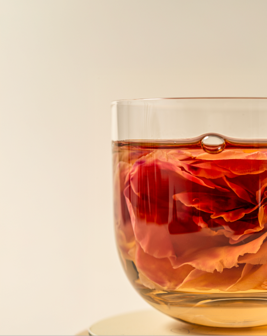 Yunnan Crimson Rose loose floral tea rich in anthocyanins caffeine-free